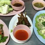 タイでアヒルのくちばしを食す！バンコクイサーン料理店で初めての食感